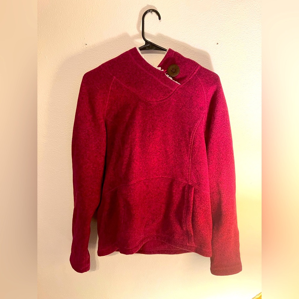 Red pull over sweater with hood and Sherpa lining